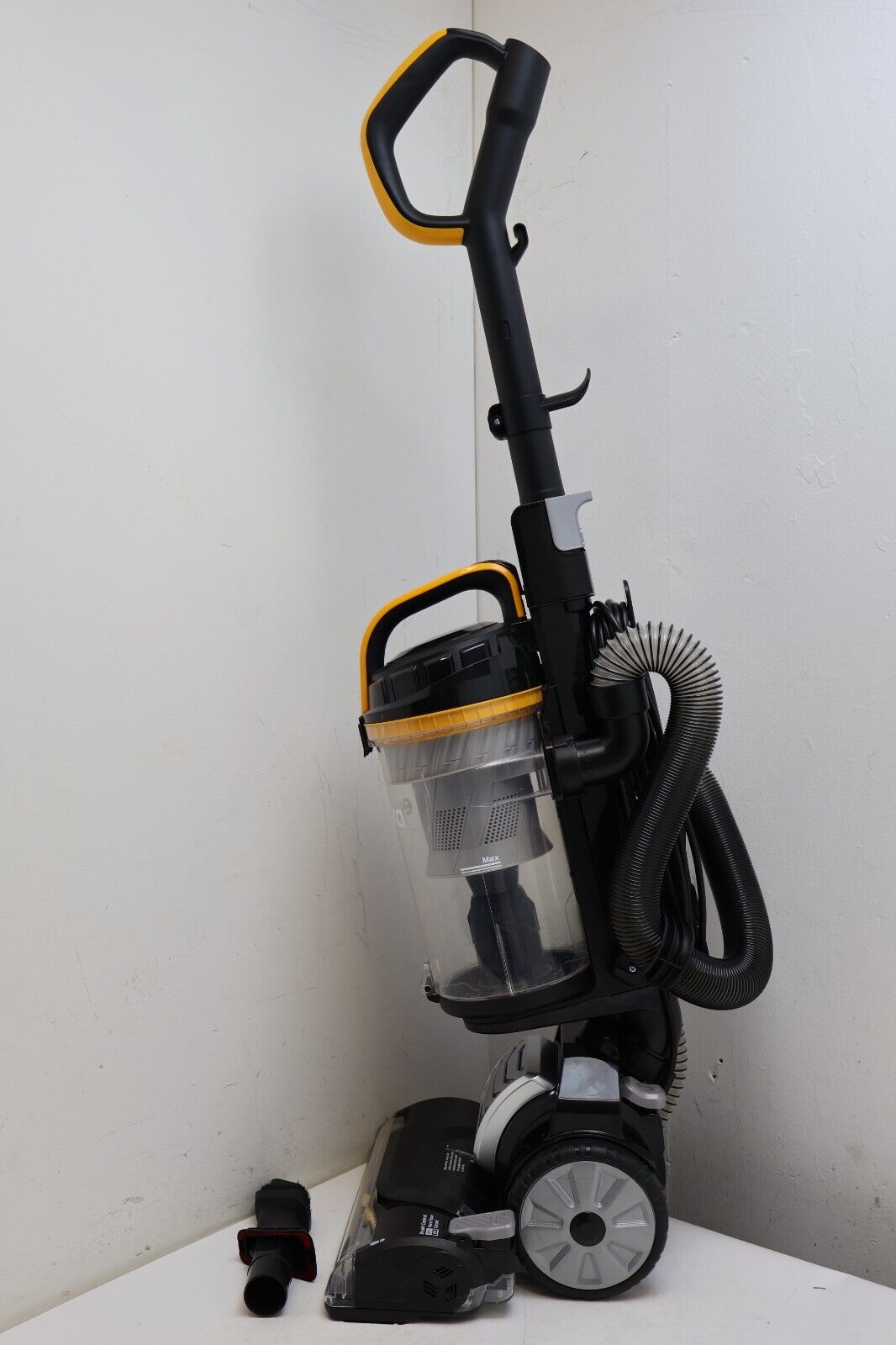 EUREKA Upright Vacuum Cleaner UEU610 (13998/A7B8)