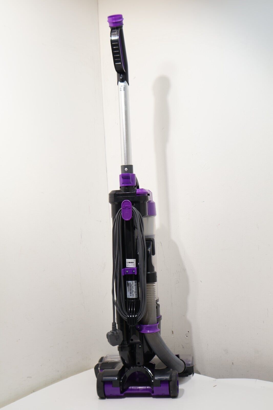 Vax Mach Air Upright Vacuum Cleaner Lightweight 820W UCA1GEV1 (14949/A1B2)